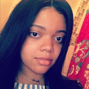 Meet your Posher, Jonelle